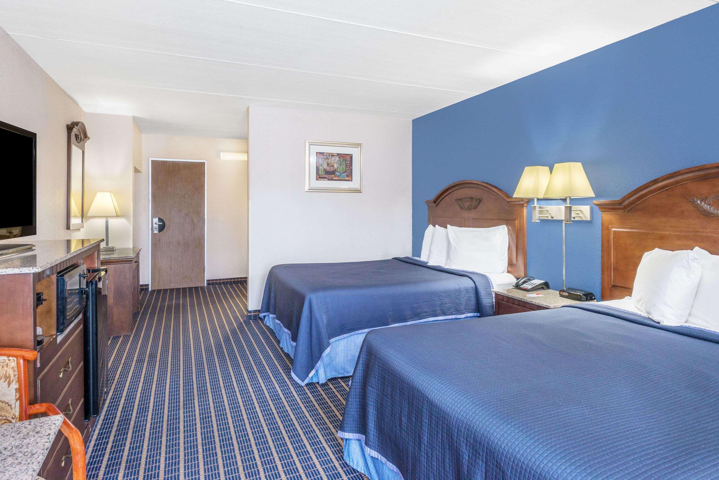 Howard Johnson By Wyndham Bangor Exterior foto